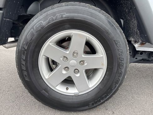 Used 2014 Jeep Wrangler Unlimited Sport w/ Quick Order Package 24S image 12