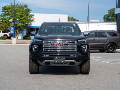 New 2026 GMC Canyon Denali