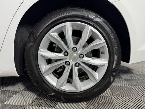 Used 2024 Chevrolet Malibu LT image 43