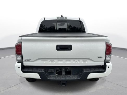 Certified 2020 Toyota Tacoma TRD Off-Road w/ Technology Package image 7