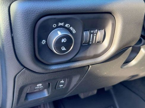 New 2026 RAM 1500 Lone Star AWD/4WD image 17