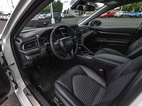 Used 2024 Toyota Camry SE FWD image 19