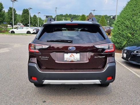 Certified 2025 Subaru Outback Limited AWD/4WD image 7