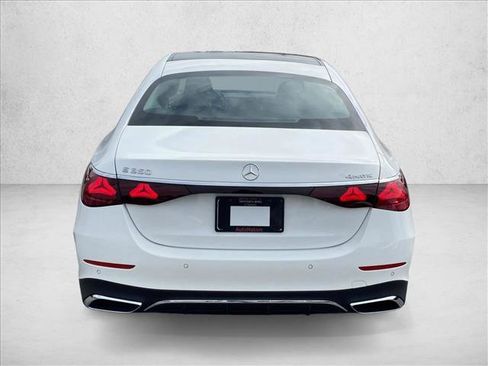 Certified 2025 Mercedes-Benz E 350 4MATIC Sedan image 8