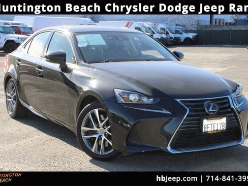 Used 2018 Lexus IS 300 image 1