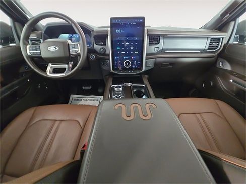 Certified 2024 Ford Expedition King Ranch image 10