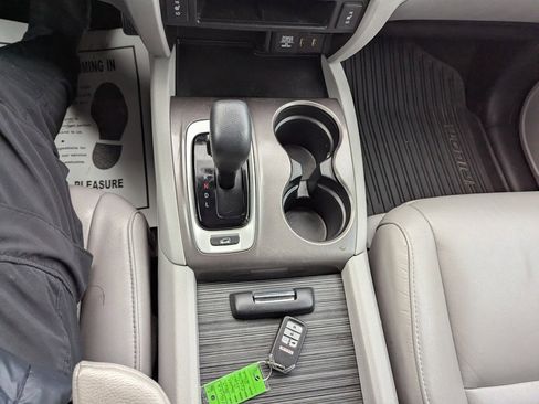 Used 2017 Honda Pilot EX-L image 19