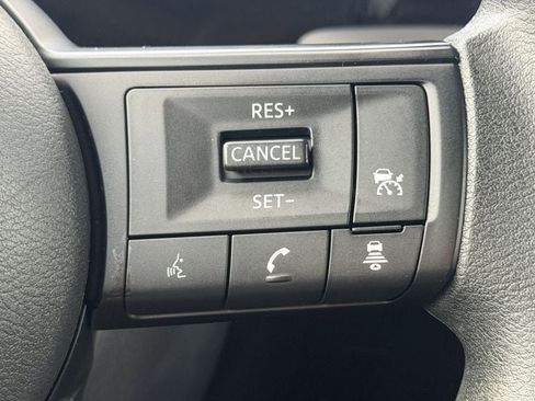 Used 2025 Nissan Kicks S FWD image 20