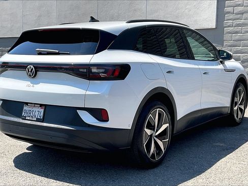 Certified 2023 Volkswagen ID.4 Pro S RWD image 12