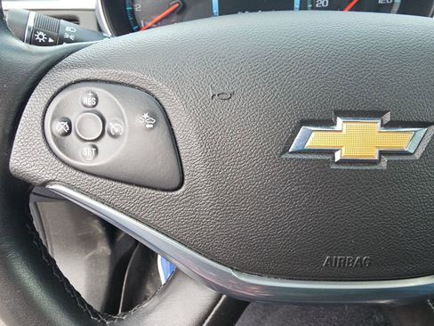 Used 2014 Chevrolet Impala LT w/ Premium Seating Package image 11