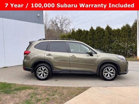Certified 2023 Subaru Forester Premium AWD/4WD image 2