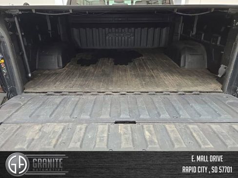 Used 2022 GMC Sierra 1500 AT4 w/ AT4 Preferred Package image 23