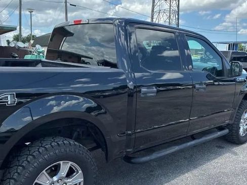 Used 2018 Ford F150 XLT AWD/4WD image 10