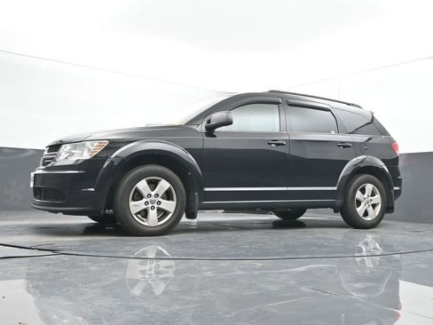 Used 2016 Dodge Journey SE w/ MOPAR All-Weather Group FWD image 28