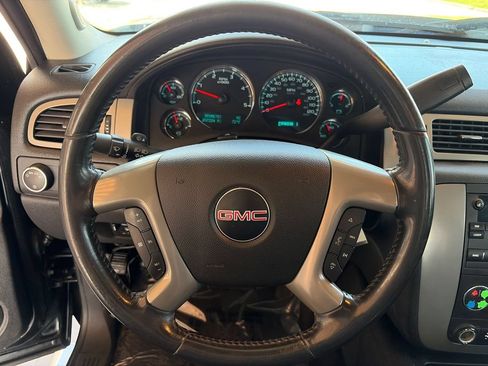 Used 2011 GMC Sierra 2500 SLT w/ SLT Convenience Package AWD/4WD image 12