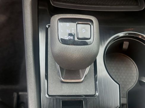 Used 2023 Nissan Rogue SV FWD image 24