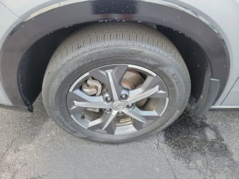 Certified 2024 Honda HR-V EX-L image 7