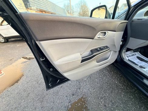 Used 2012 Honda Civic LX image 37