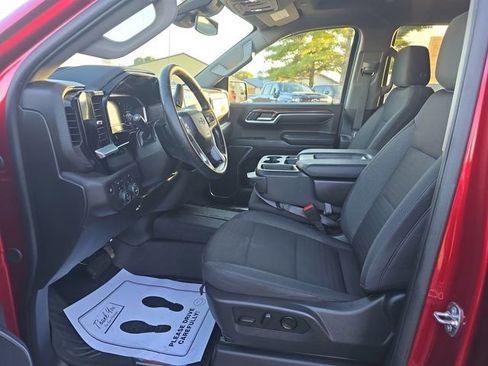 Used 2024 Chevrolet Silverado 1500 RST w/ Z71 Off-Road Package image 22