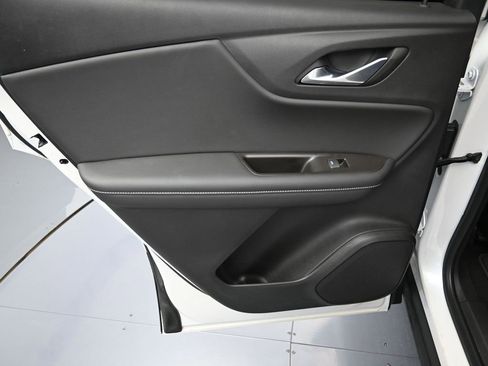 Certified 2023 Chevrolet Blazer LT w/ Convenience Package image 20