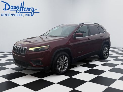 Used 2019 Jeep Cherokee Latitude Plus image 1