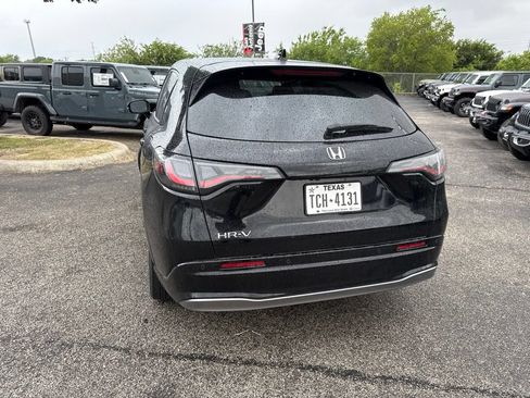 Used 2024 Honda HR-V EX-L image 12