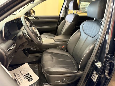 Used 2023 Hyundai Palisade SEL AWD/4WD image 5