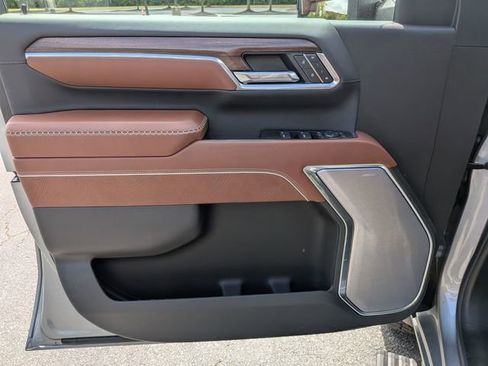 New 2026 GMC Sierra 2500 Denali Ultimate AWD/4WD image 10