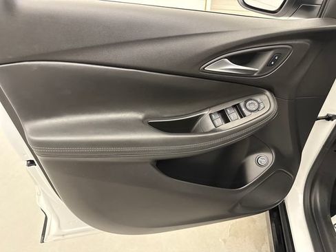 Used 2024 Buick Encore GX Sport Touring w/ Comfort Package FWD image 11