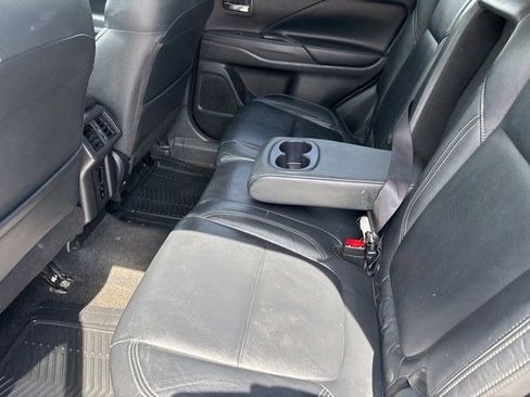 Used 2020 Mitsubishi Outlander SEL FWD image 25