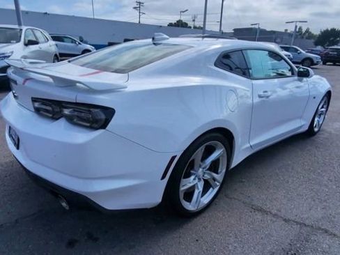 Certified 2022 Chevrolet Camaro SS image 8