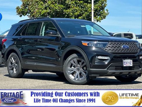 New 2024 Ford Explorer XLT w/ Equipment Group 202A image 1