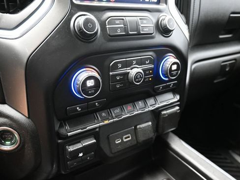 Used 2019 Chevrolet Silverado 1500 RST w/ All-Star Edition AWD/4WD image 24