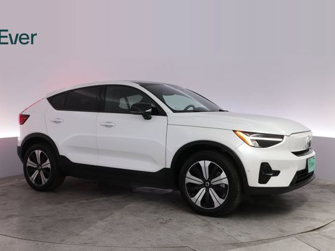 Used 2023 Volvo C40 P8 Recharge Plus AWD/4WD image 14