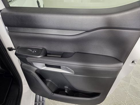 Used 2025 Ford Ranger Lariat w/ Chrome Accent Package image 22