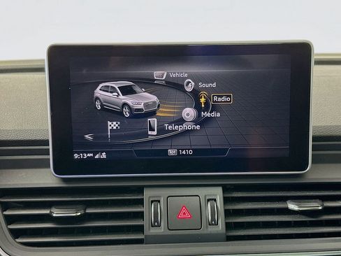 Used 2018 Audi Q5 Prestige w/ Prestige Package AWD/4WD image 18