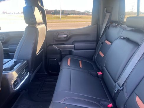 Used 2019 GMC Sierra 1500 AT4 image 16