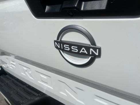 Certified 2026 Nissan Frontier SV w/ All-Weather Content Package AWD/4WD image 42