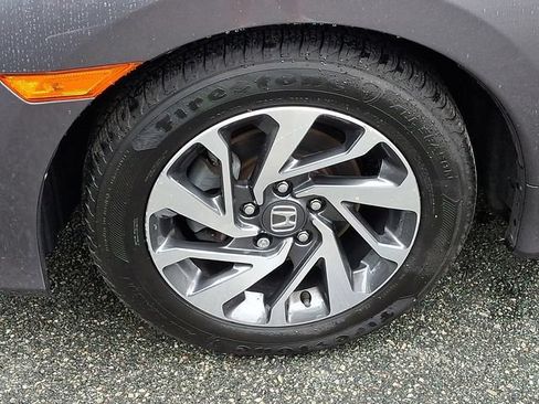 Used 2018 Honda Civic EX image 14