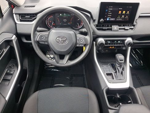Used 2023 Toyota RAV4 LE AWD/4WD image 12