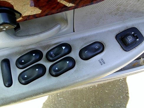 Used 2002 Chevrolet Camaro LT image 18