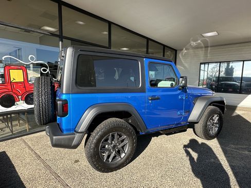 New 2026 Jeep Wrangler Sport S image 5