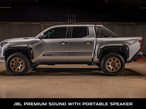 Used 2026 Toyota Tacoma 4x4 Double Cab Hybrid image 5