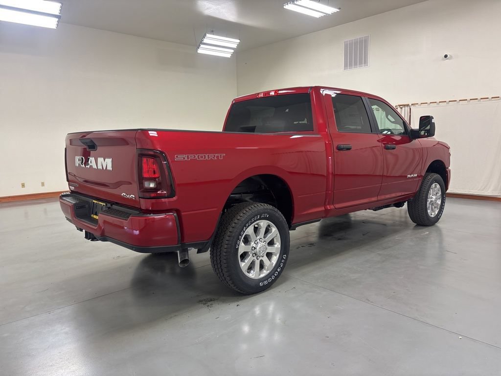 New 2026 RAM 2500 Big Horn AWD/4WD image 8