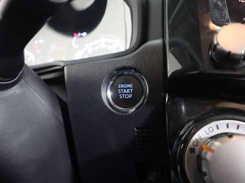 Used 2024 Toyota 4Runner TRD Off-Road Premium image 42