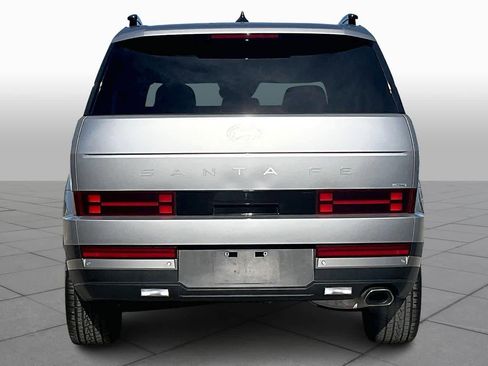 Used 2024 Hyundai Santa Fe Limited image 4