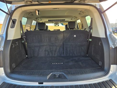 Used 2022 Nissan Armada SL w/ Captain's Chairs Package image 32