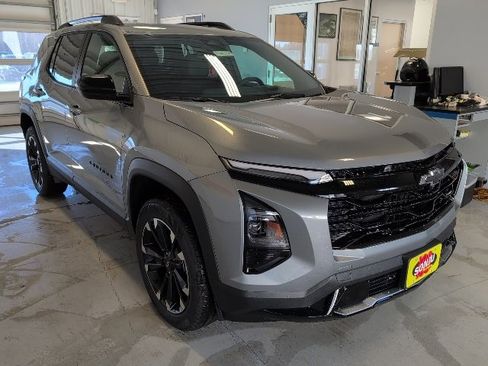 New 2026 Chevrolet Equinox RS image 7