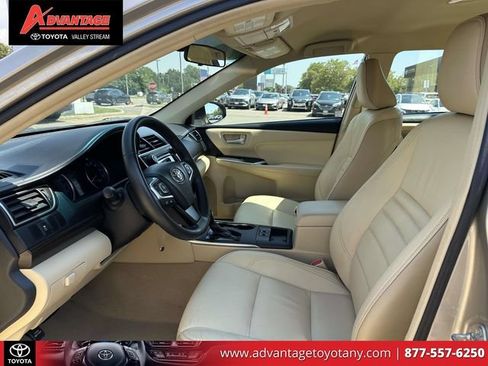 Used 2016 Toyota Camry XLE FWD image 19