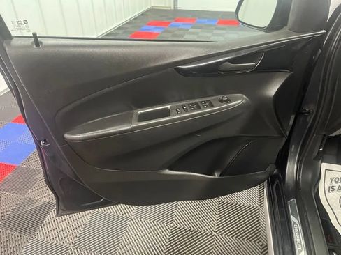 Used 2022 Chevrolet Spark ACTIV FWD image 19